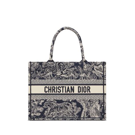 sac plage christian dior|sac Christian Dior collection.